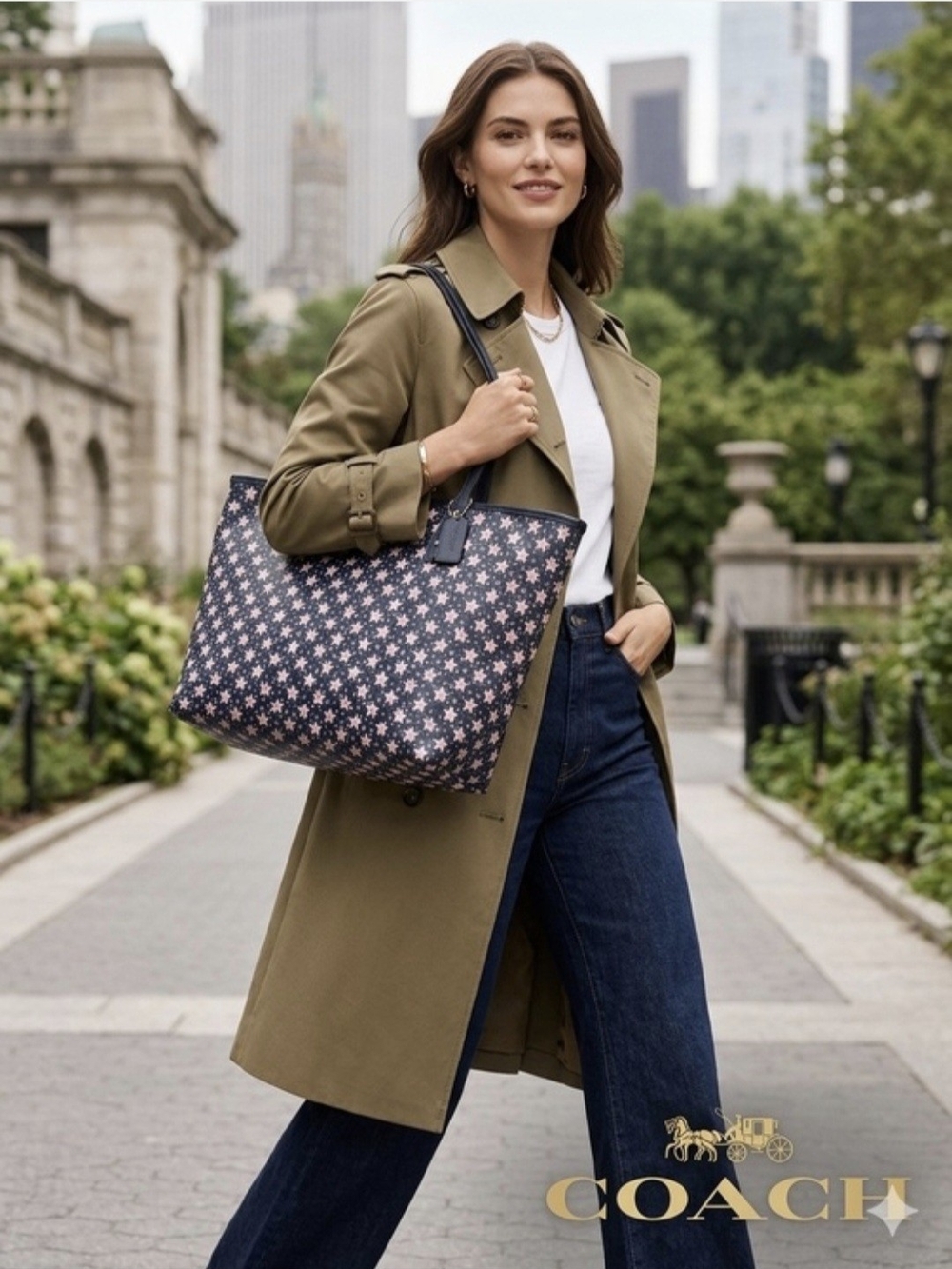 Coach Reversible City Tote EUC
